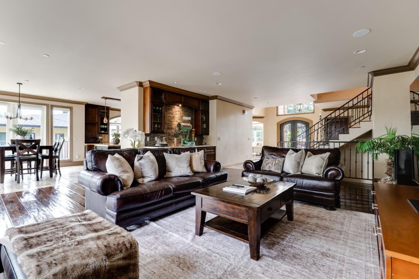 608 Lassen Park Court