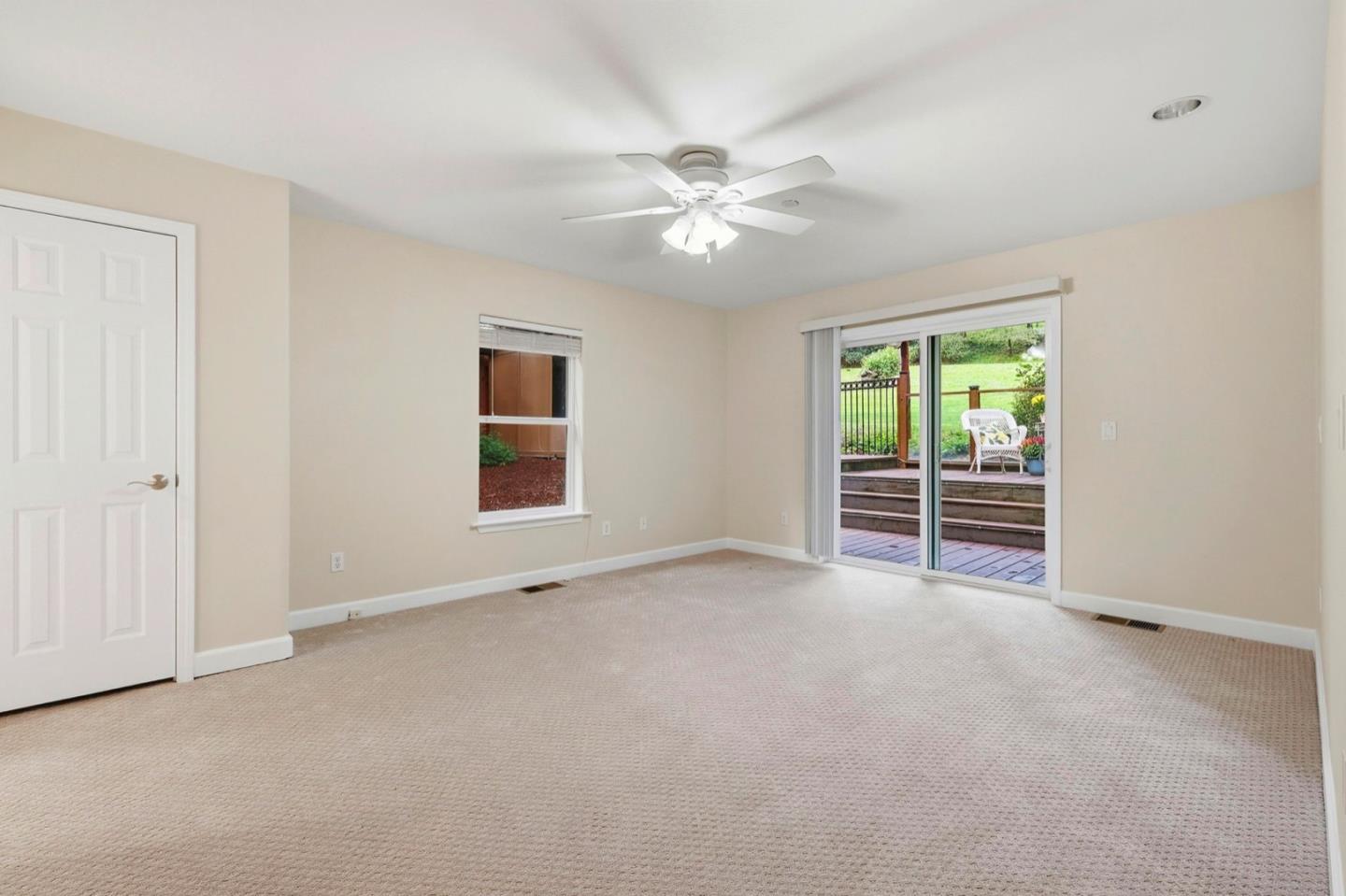 239 West Hilton