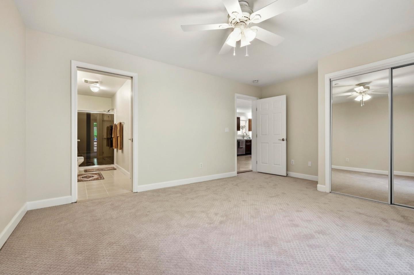 239 West Hilton