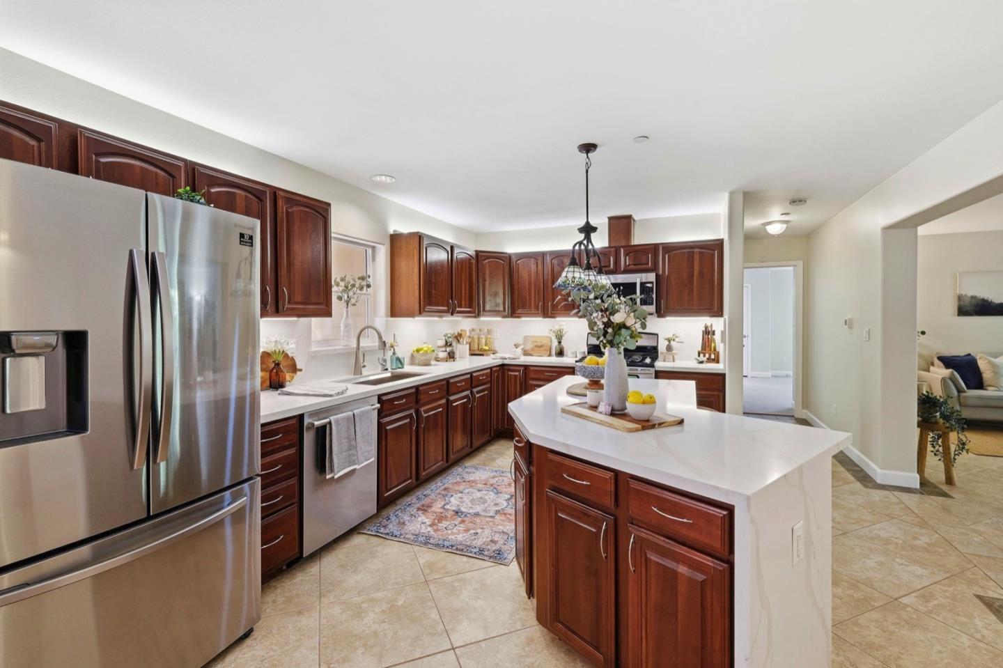 239 West Hilton