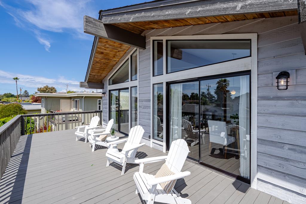 524 Middlefield Drive