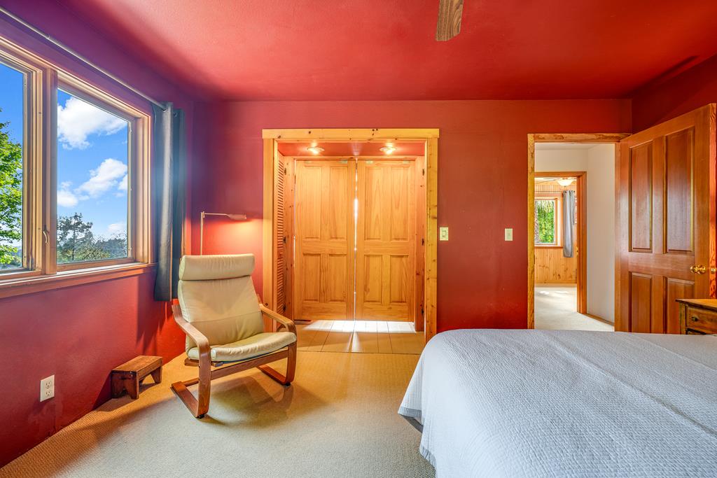 215 Vaca Del Sol