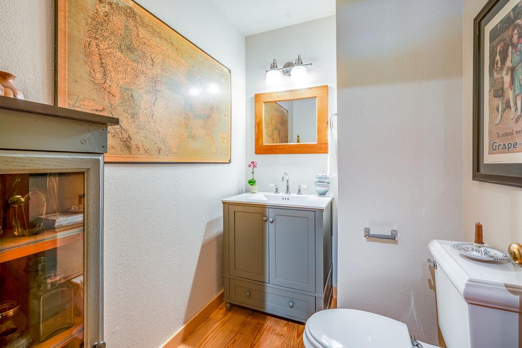 215 Vaca Del Sol