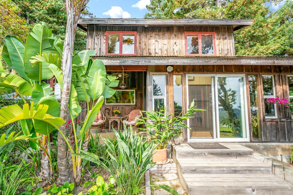 215 Vaca Del Sol