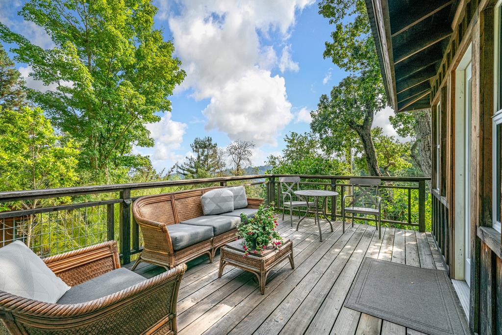 215 Vaca Del Sol