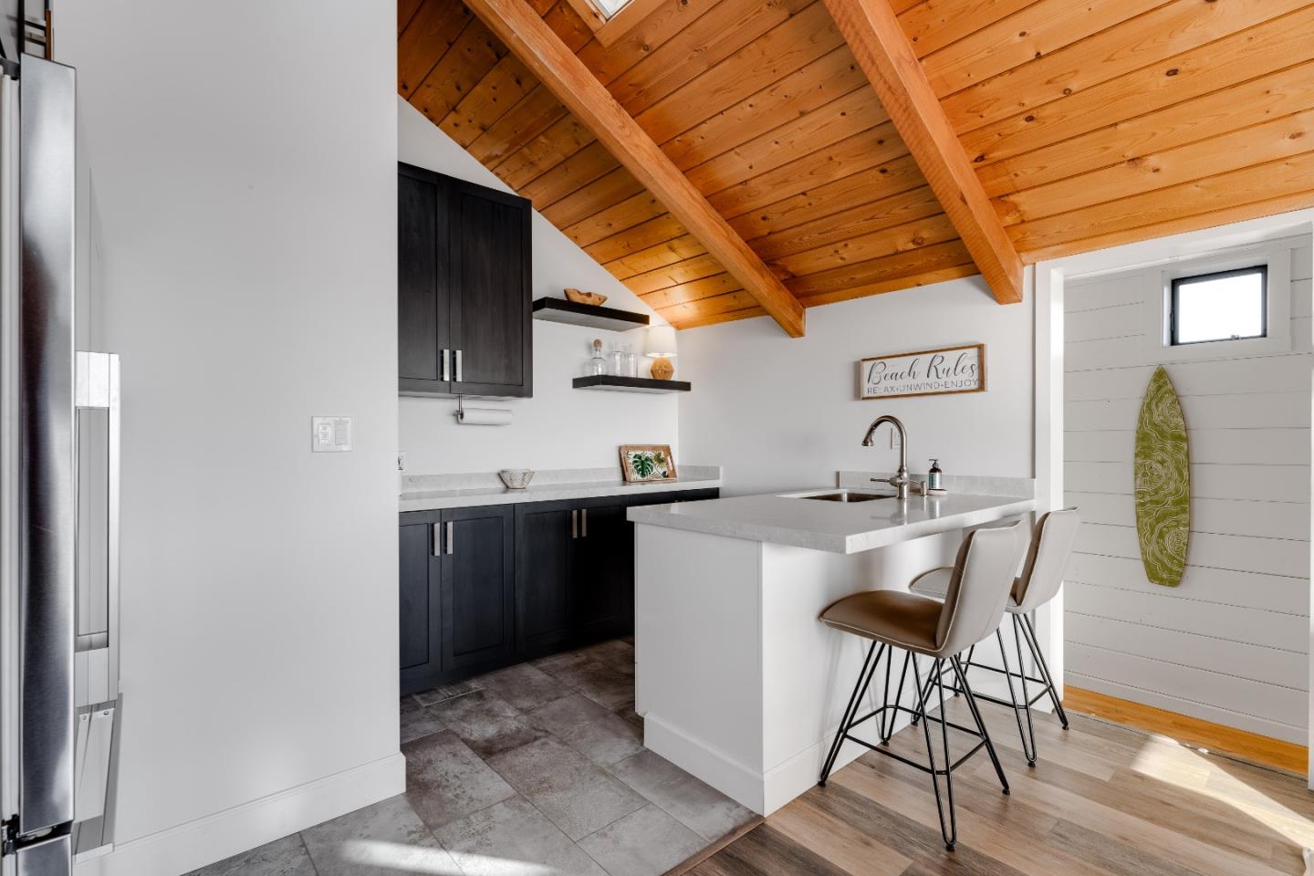 129 Santa Cruz Avenue