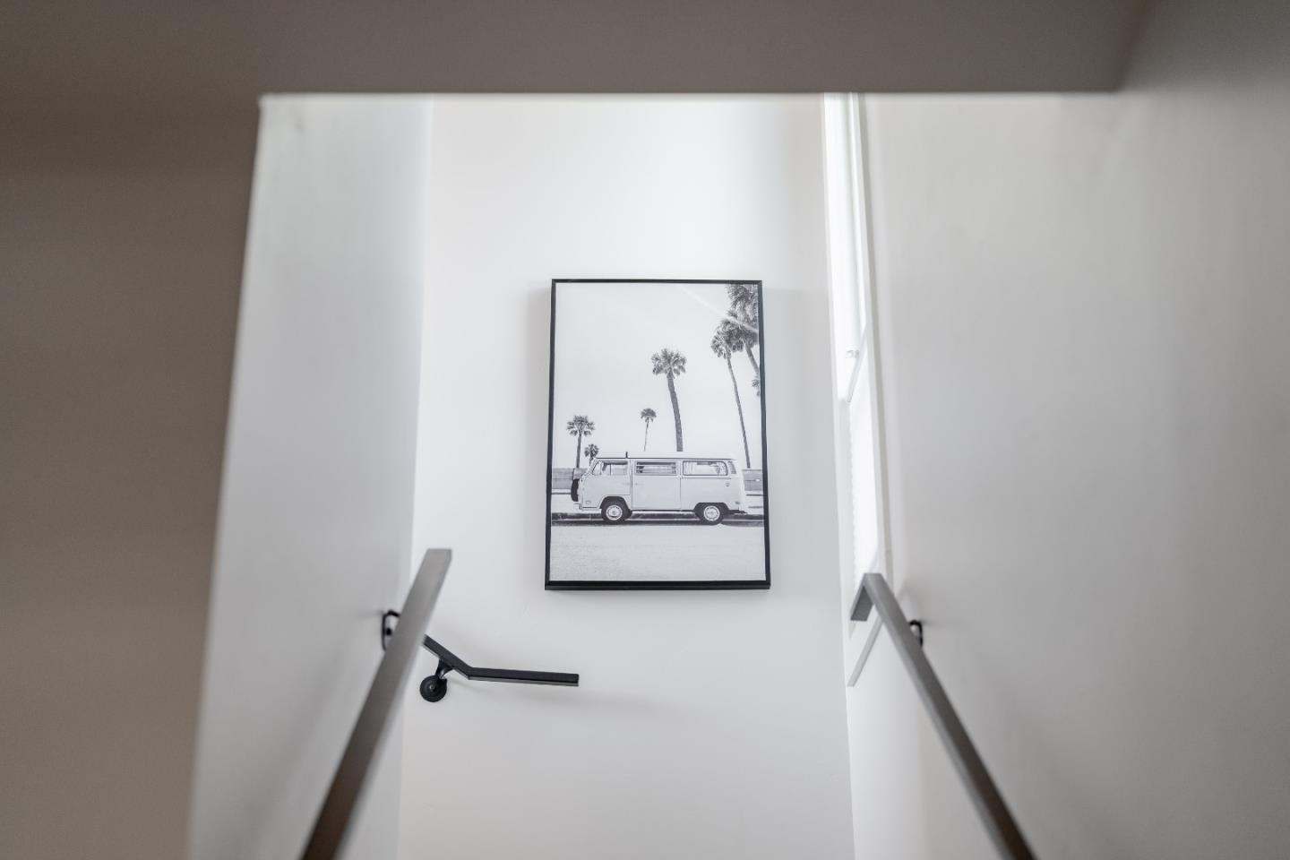 129 Santa Cruz Avenue