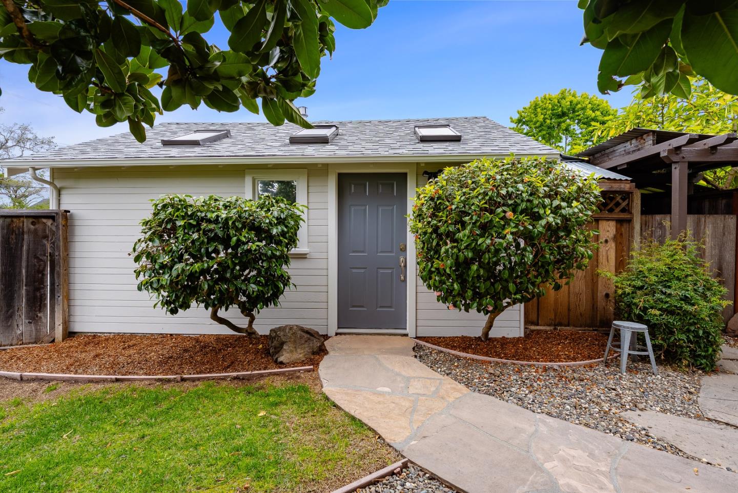 2808 Center Street