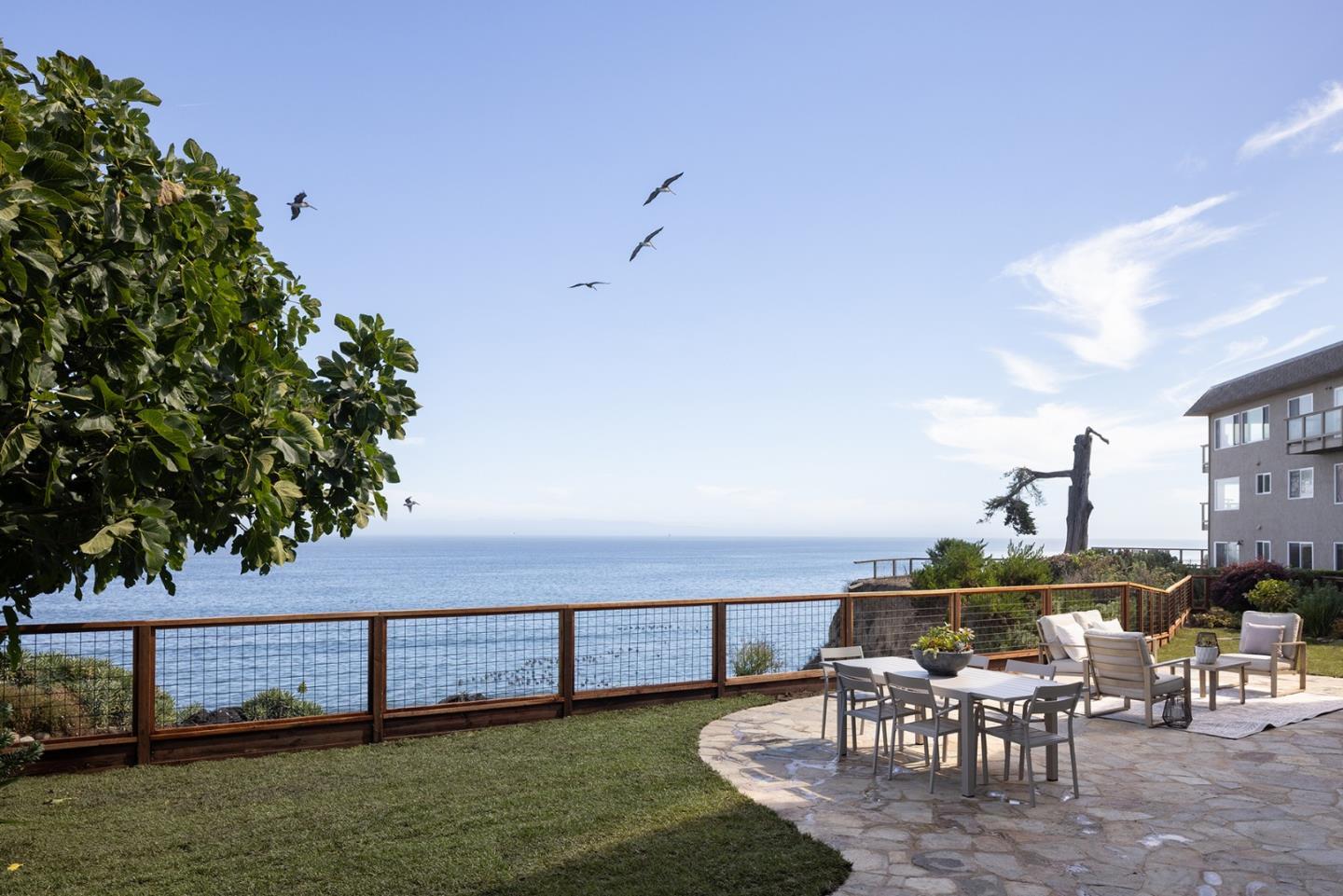 4840 Cliff Drive
