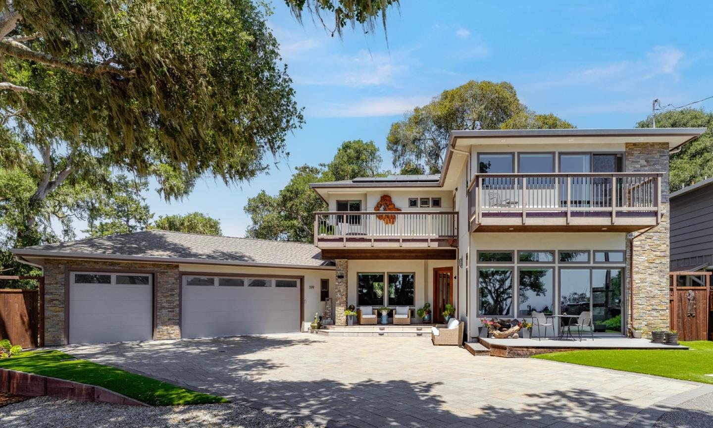 199 Shoreview Drive