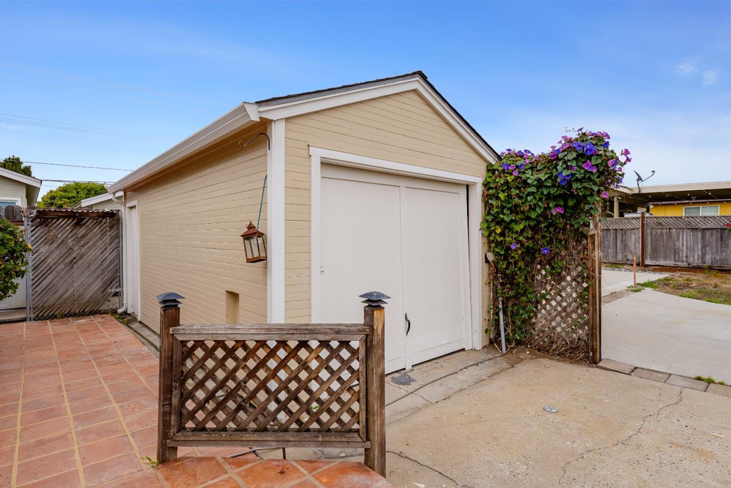 1424 Contra Costa Street