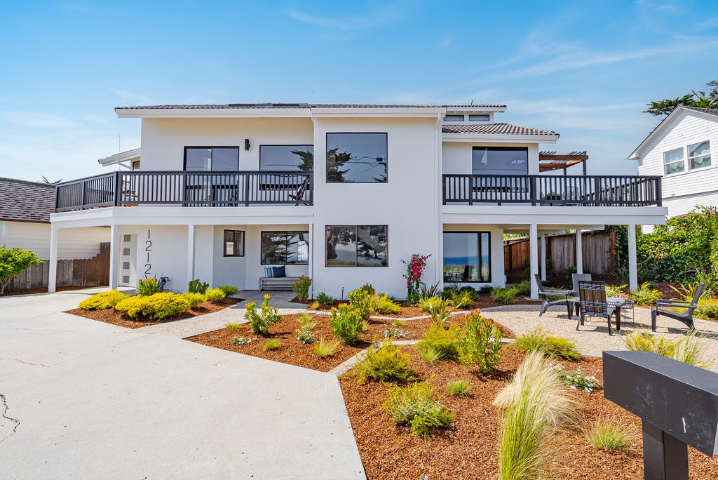 1212 West Cliff Drive