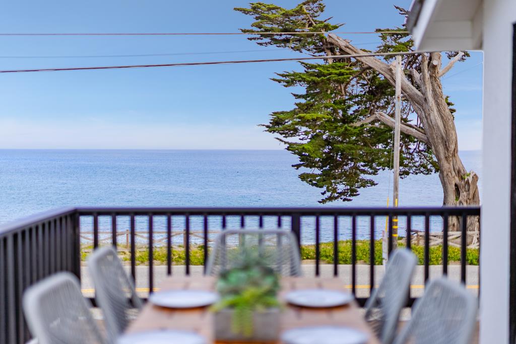 1212 West Cliff Drive