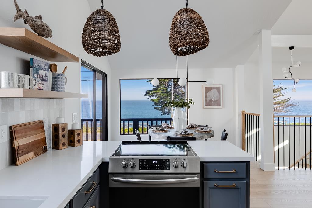 1212 West Cliff Drive