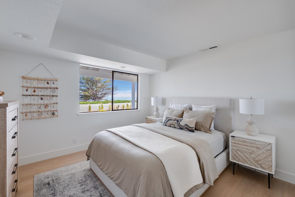 1212 West Cliff Drive