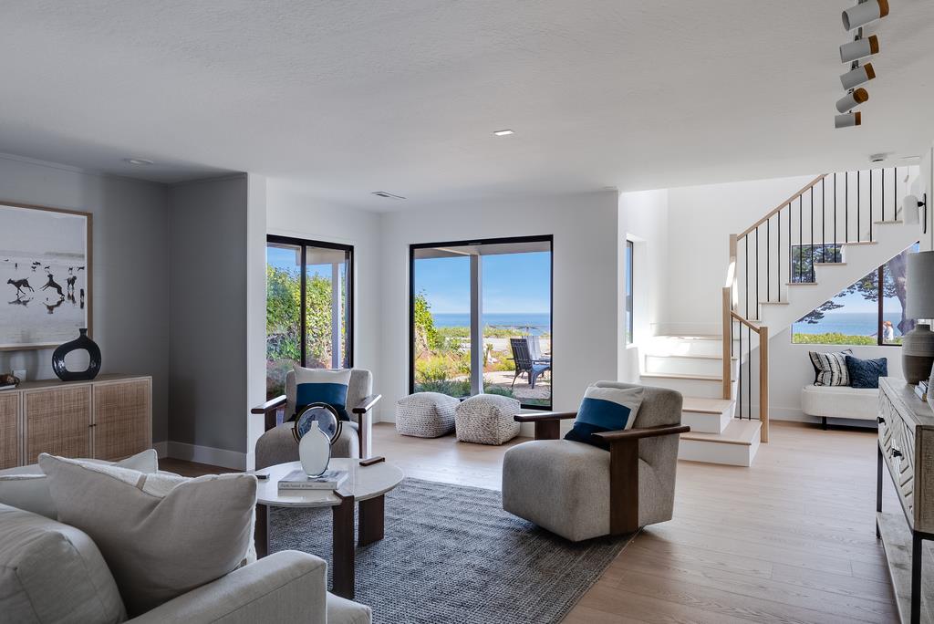 1212 West Cliff Drive