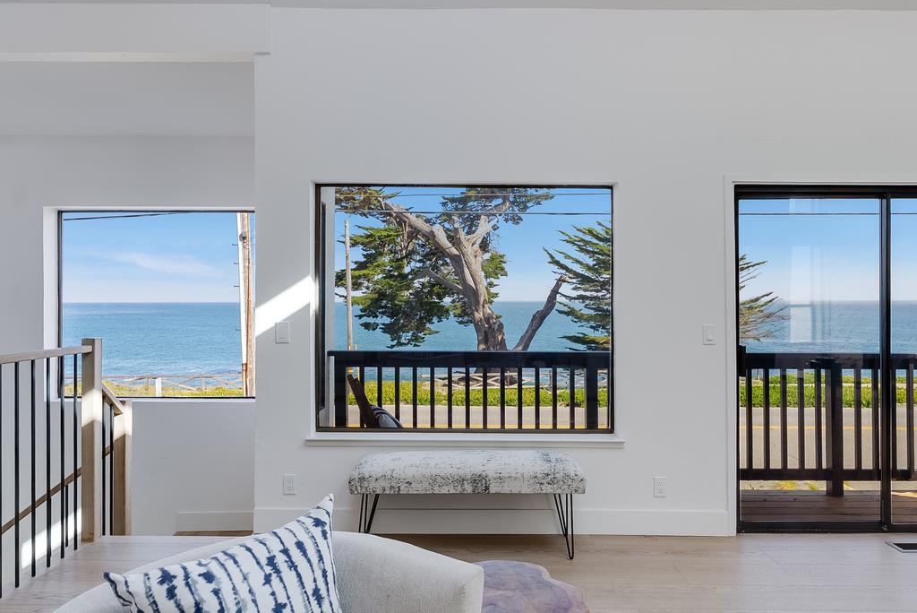 1212 West Cliff Drive