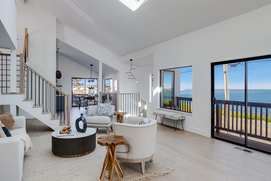 1212 West Cliff Drive