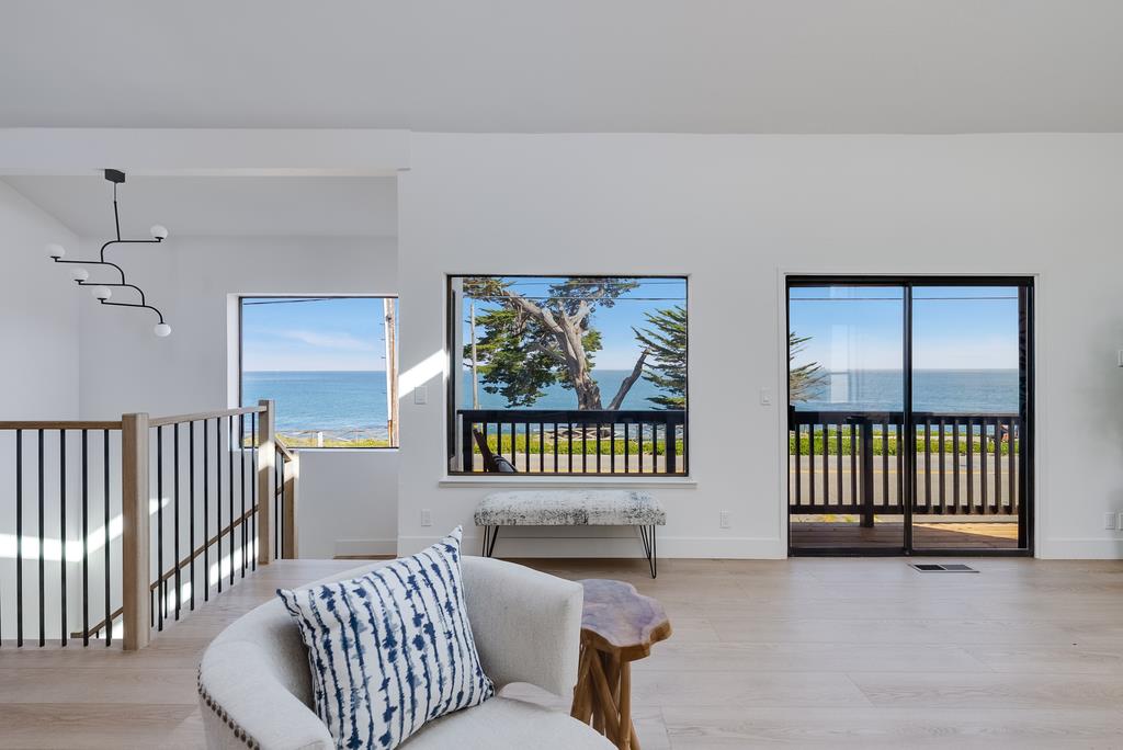 1212 West Cliff Drive