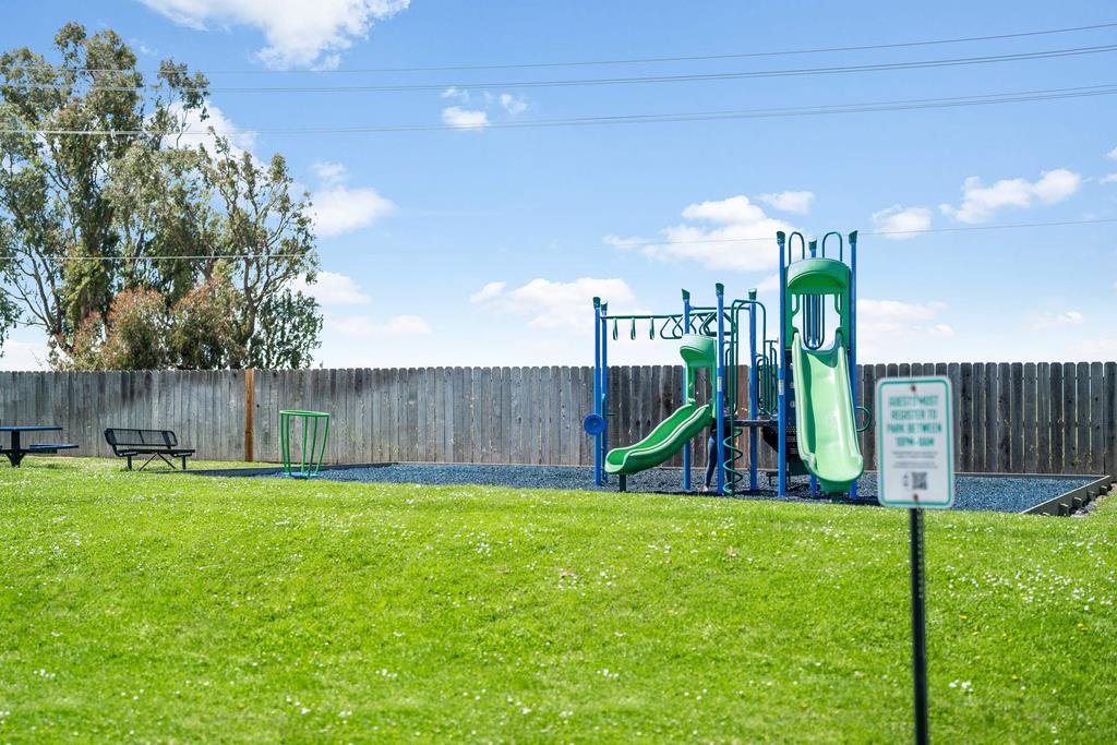 13627 Monte Del Sol Unit: 97