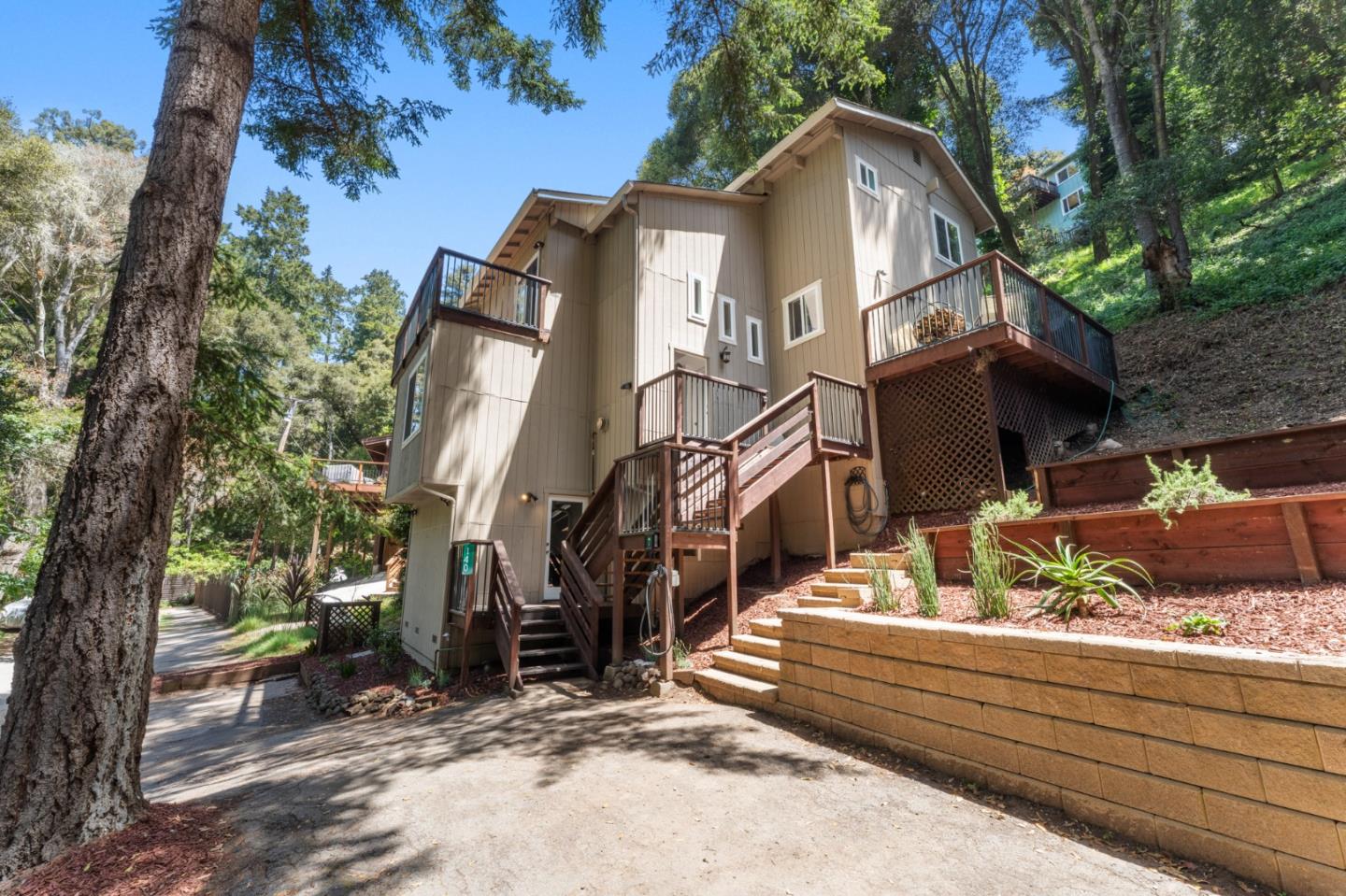 140 Baker RD