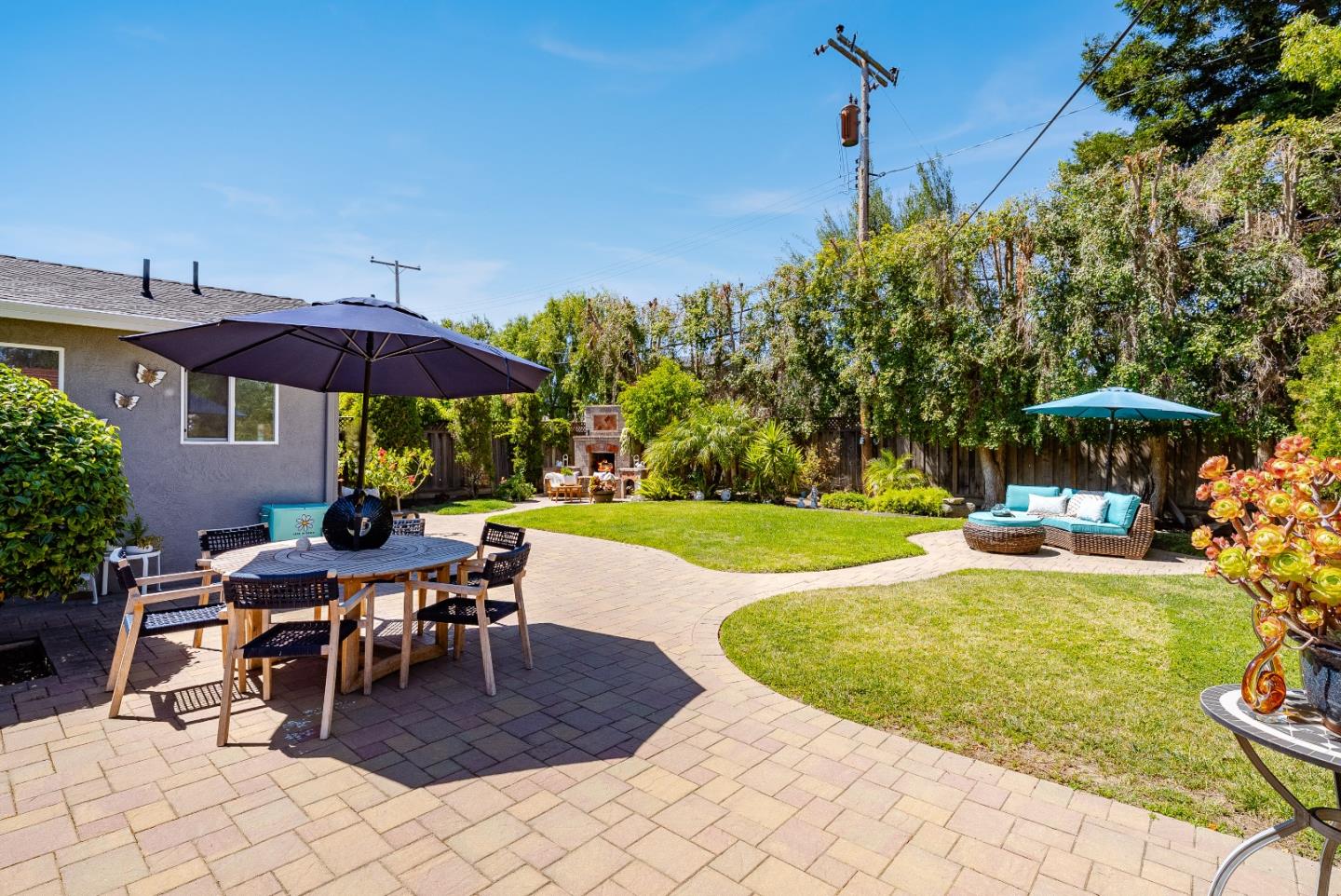 3117 Mauricia Avenue