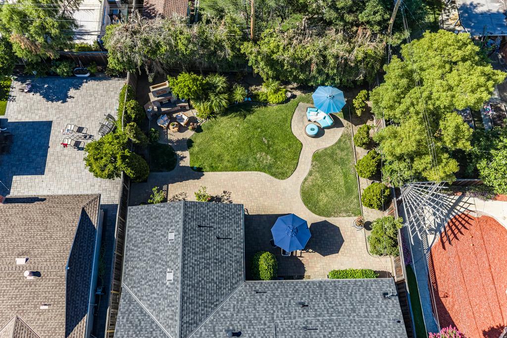 3117 Mauricia Avenue