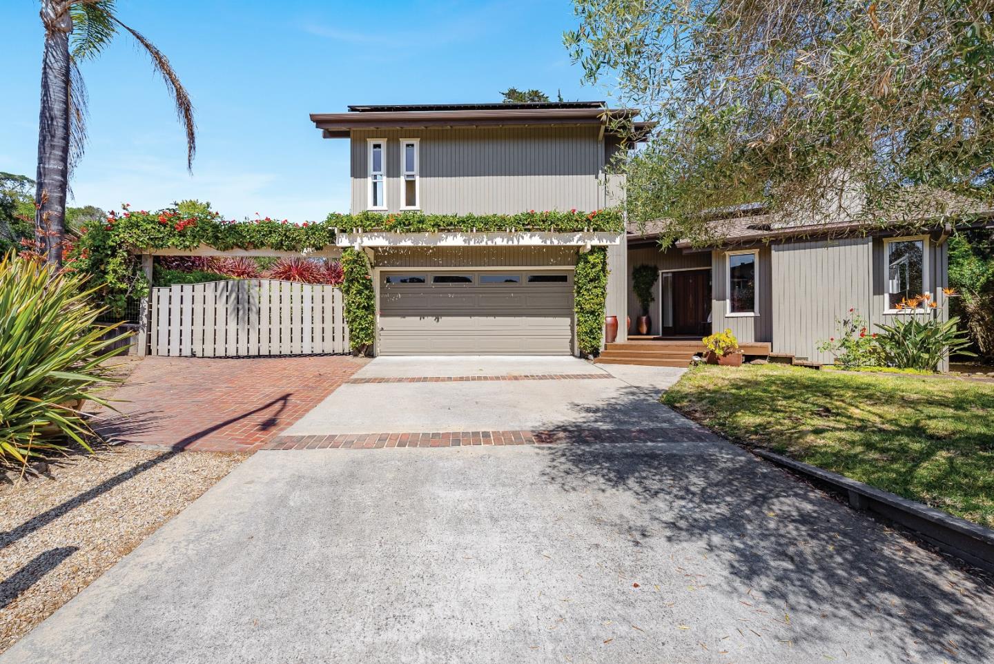 3250 Mulberry Drive