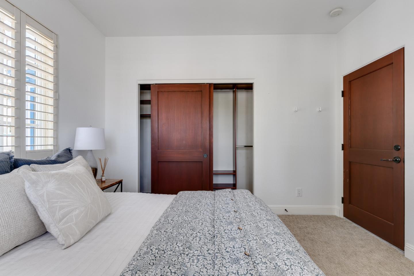 188 Harbor Beach CT