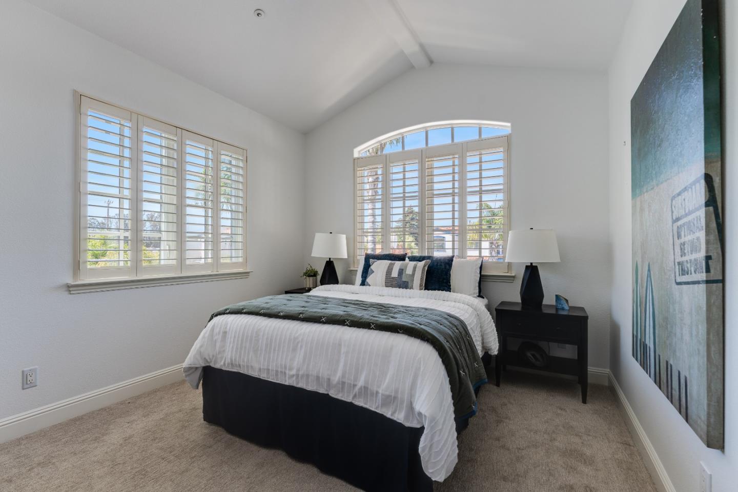 188 Harbor Beach CT