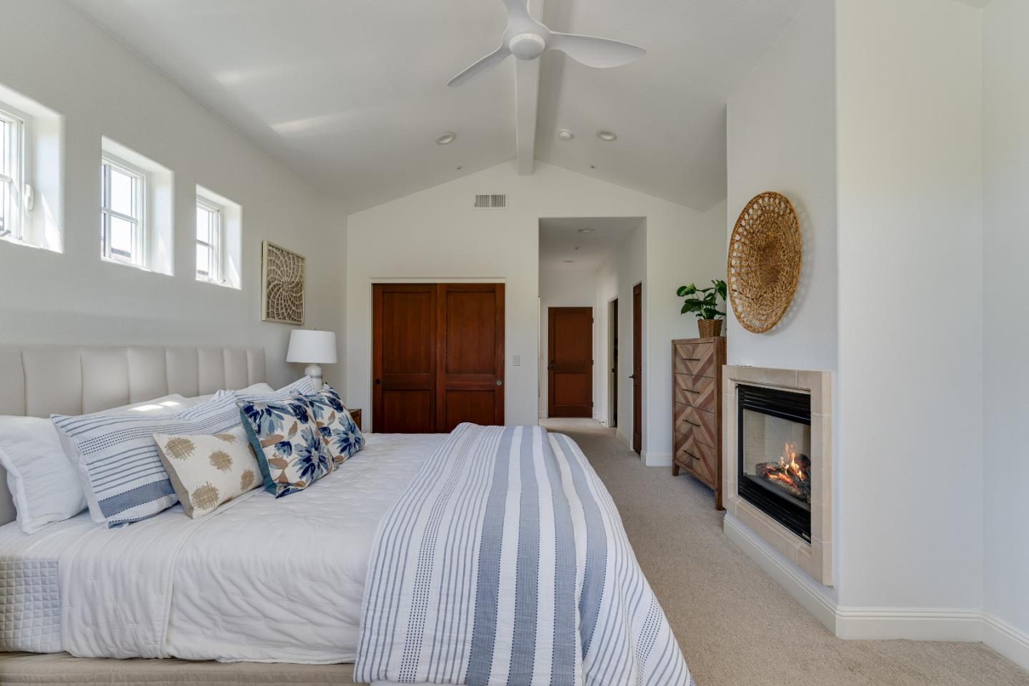 188 Harbor Beach CT