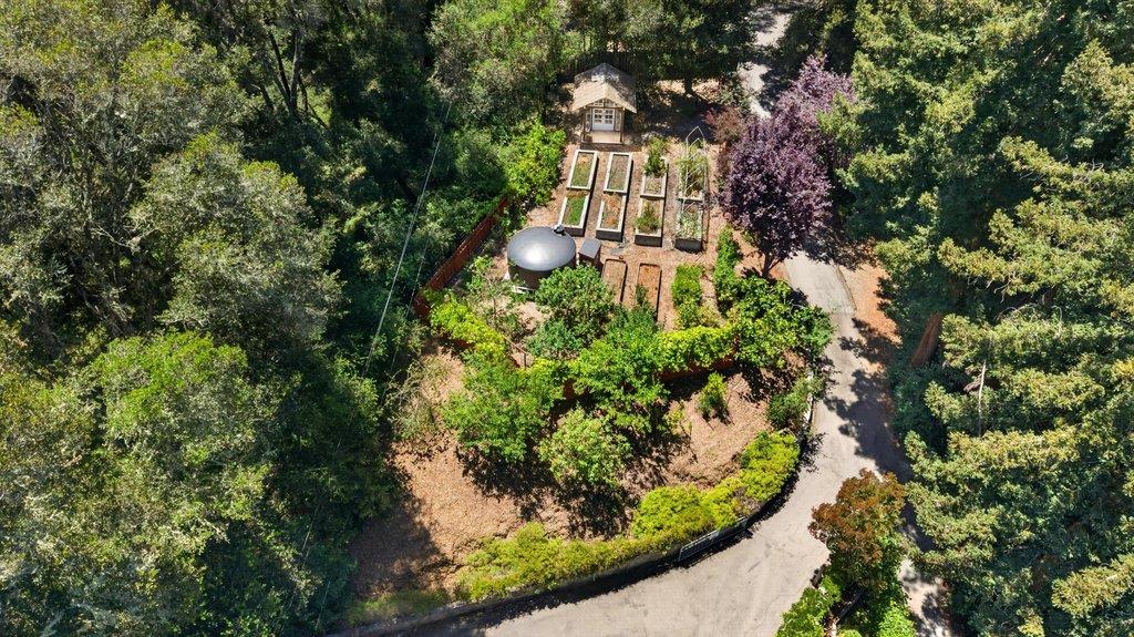 2030 Sparrow Valley RD