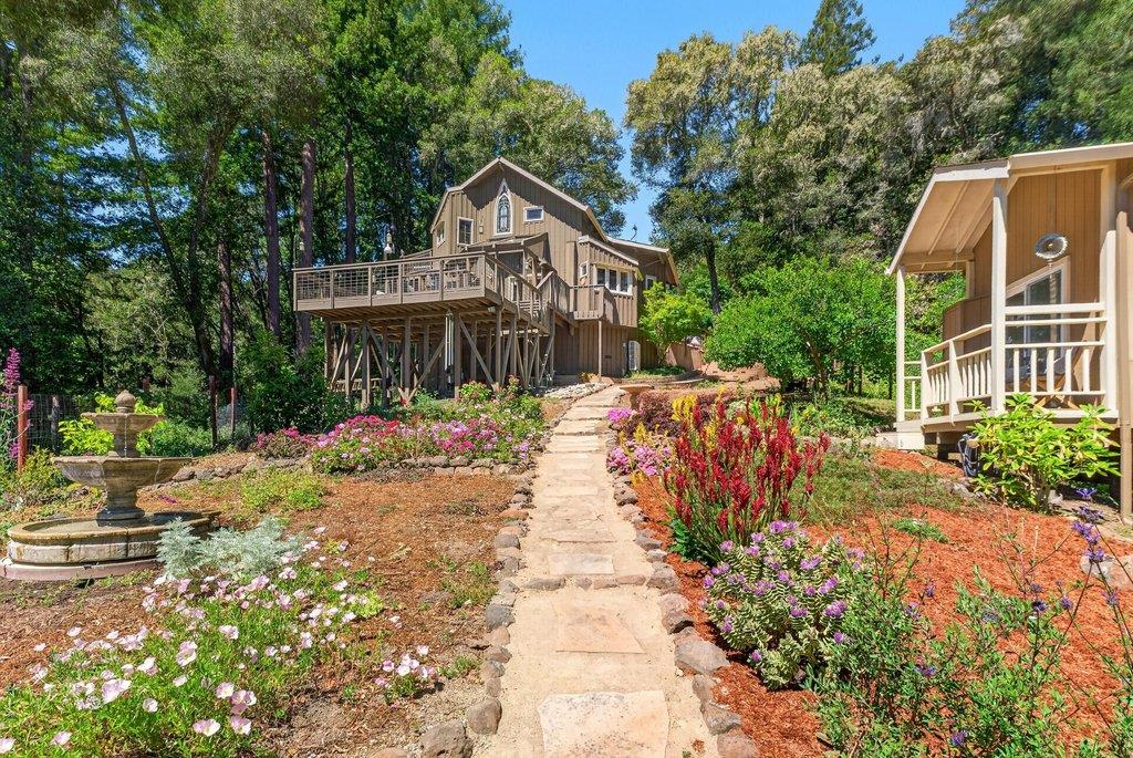 2030 Sparrow Valley RD