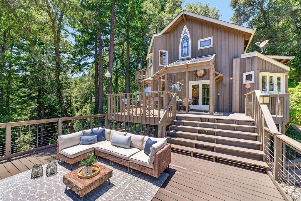 2030 Sparrow Valley RD