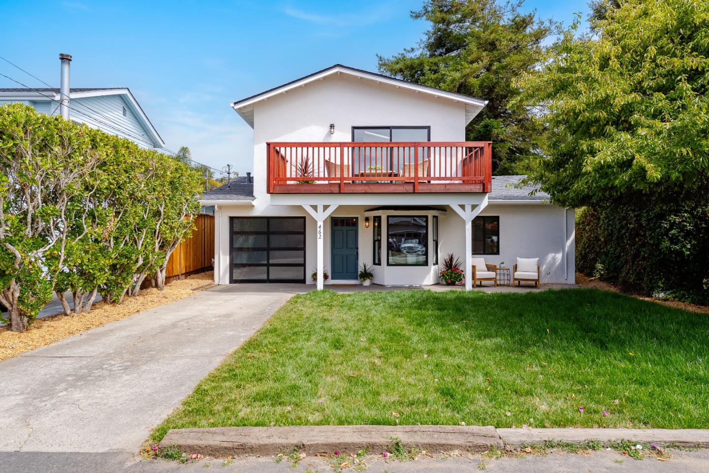 462 Hampstead WAY