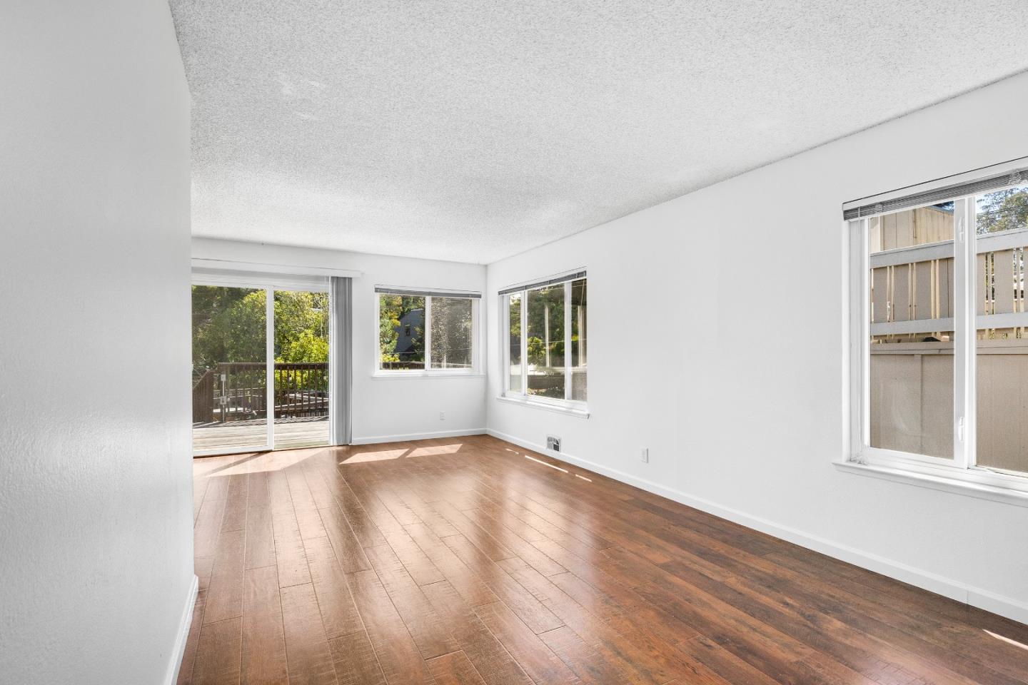 133 Echo ST
