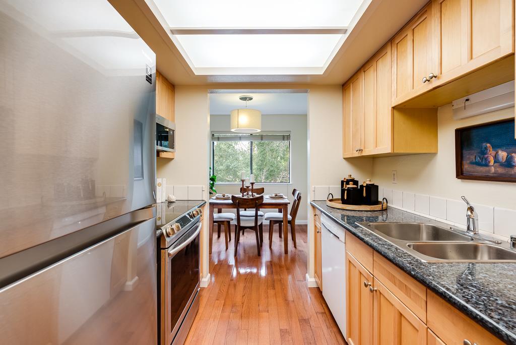 938 Clark AVE 50