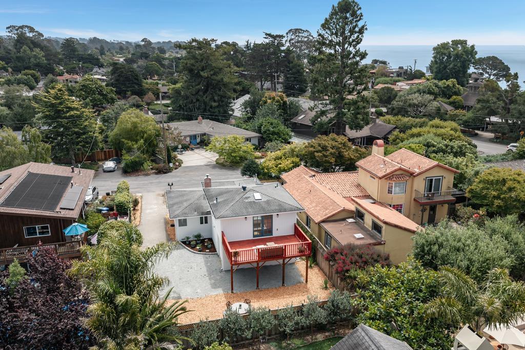 207 Kingsbury DR