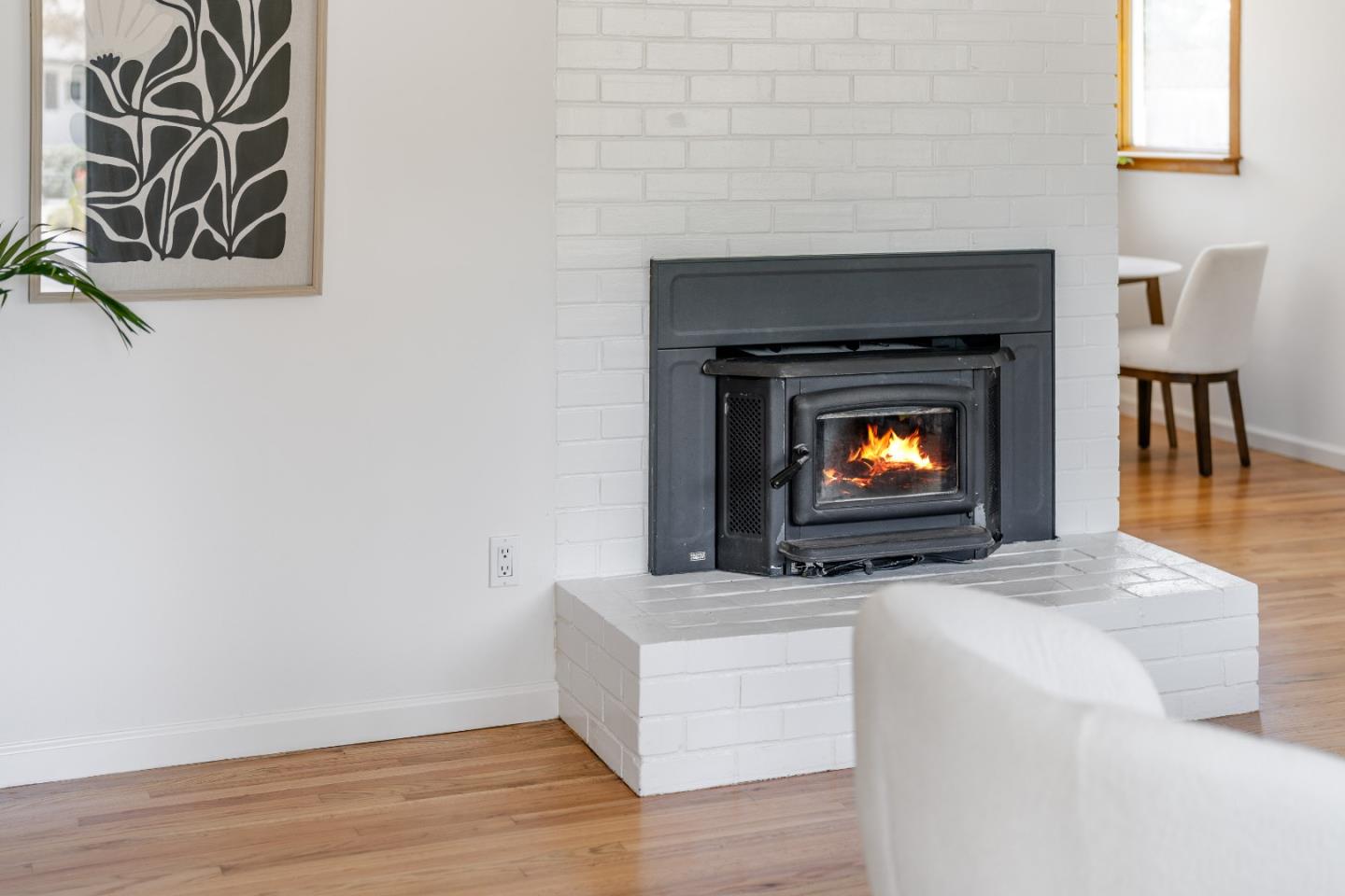 207 Kingsbury DR