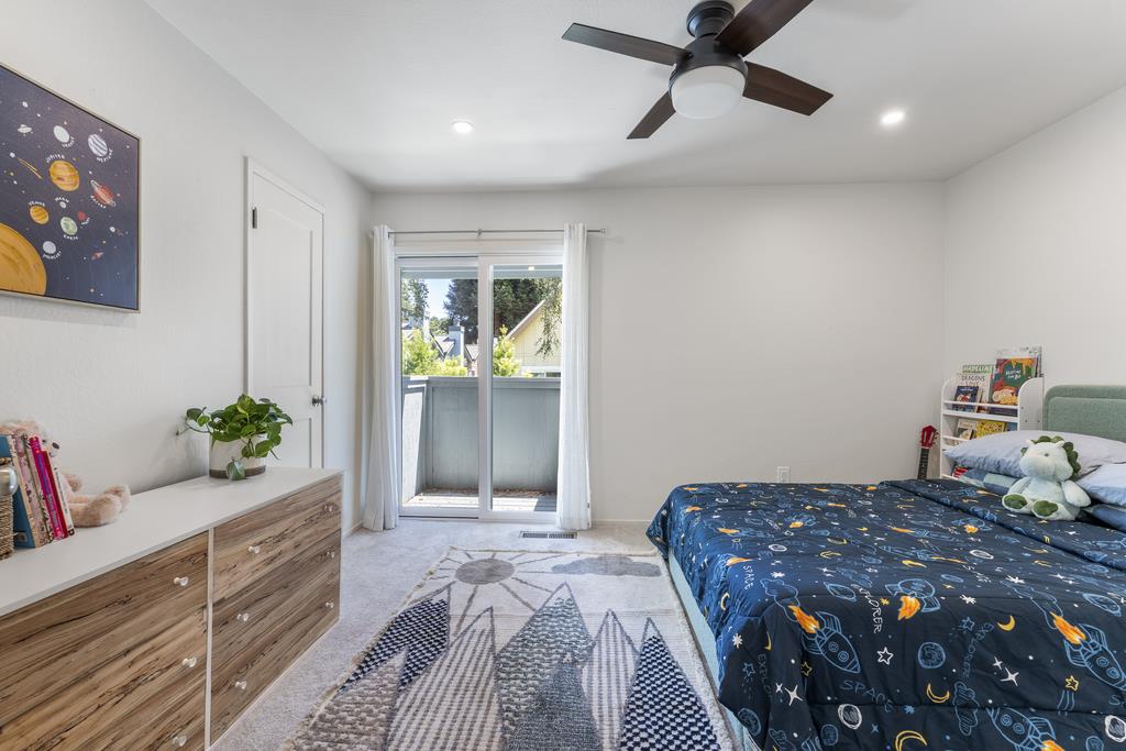 4259 Sea Pines CT