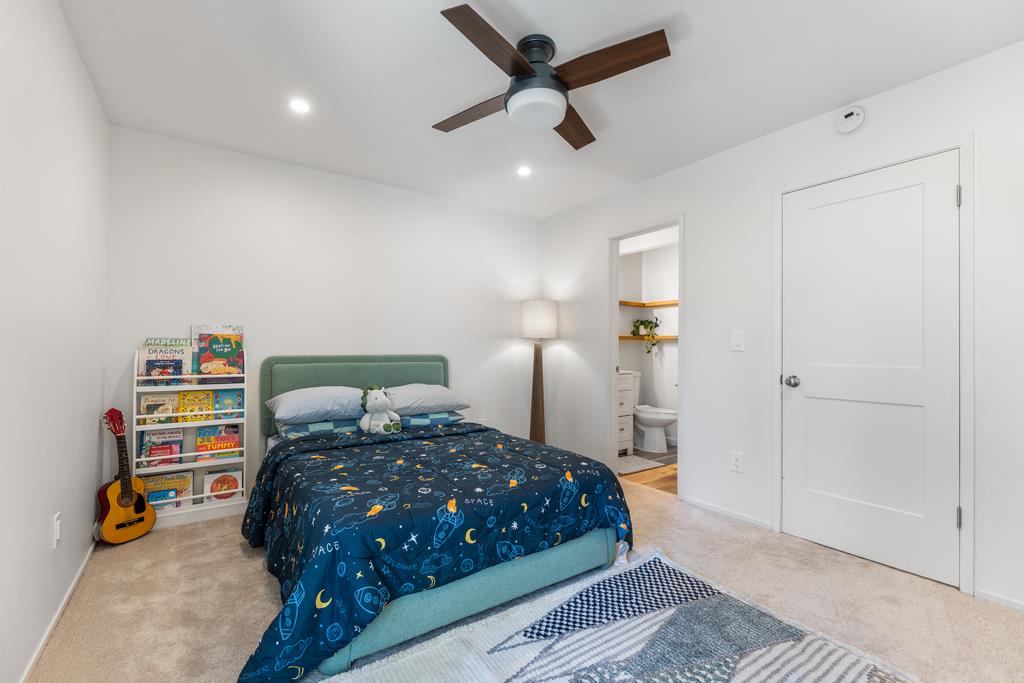 4259 Sea Pines CT