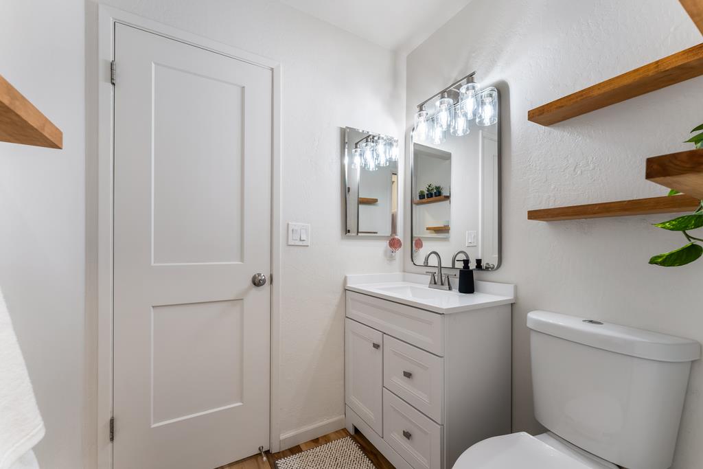 4259 Sea Pines CT