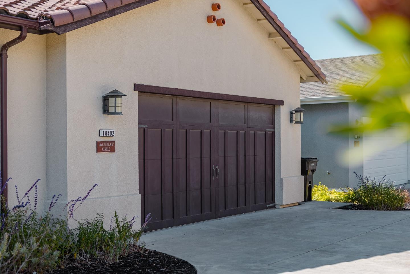 18402 McClellan CIR