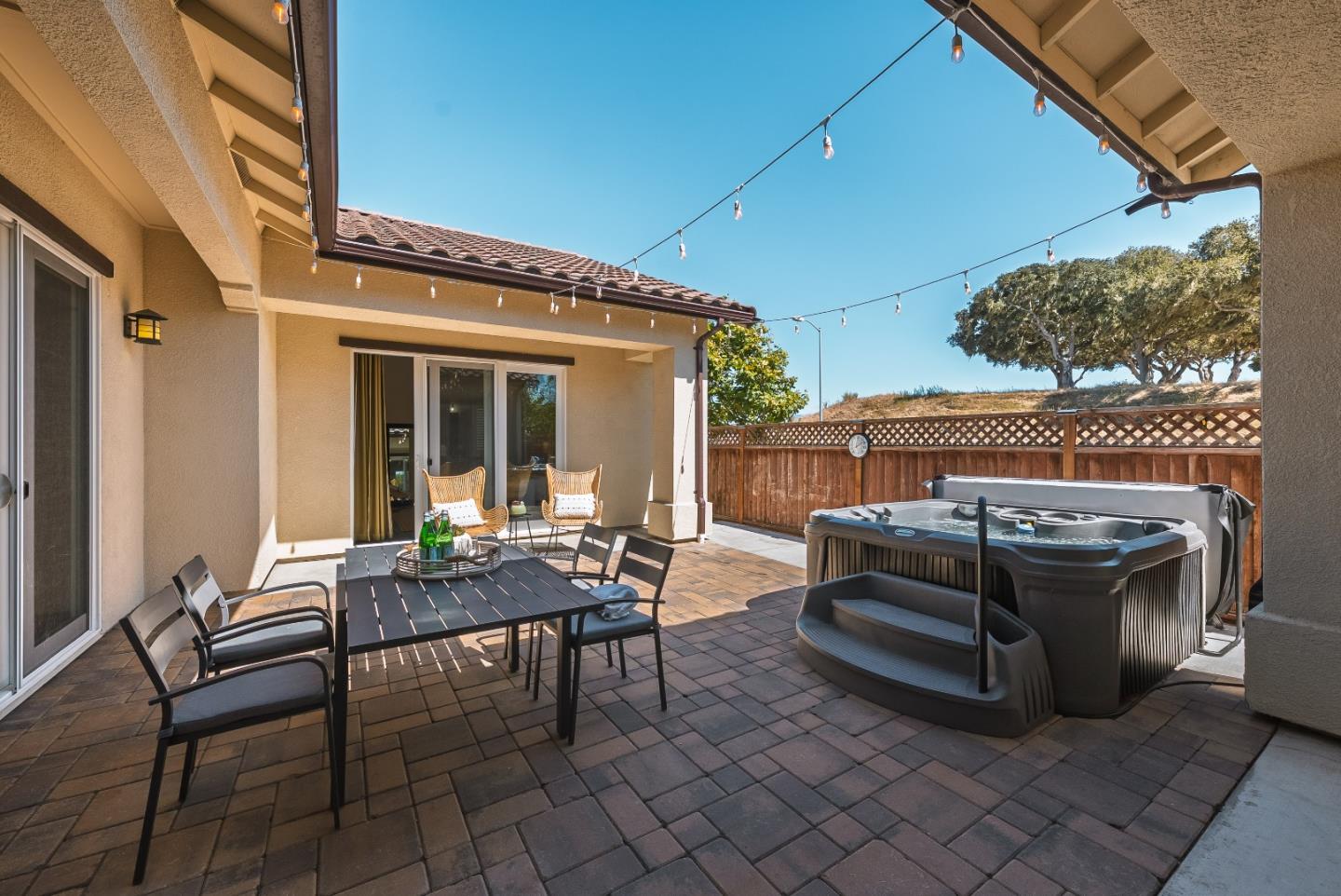 18402 McClellan CIR