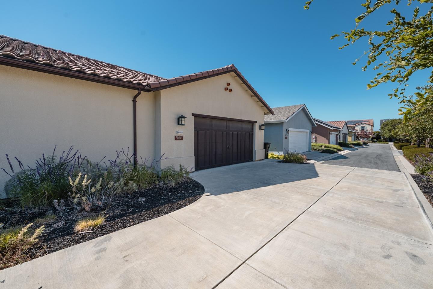 18402 McClellan CIR