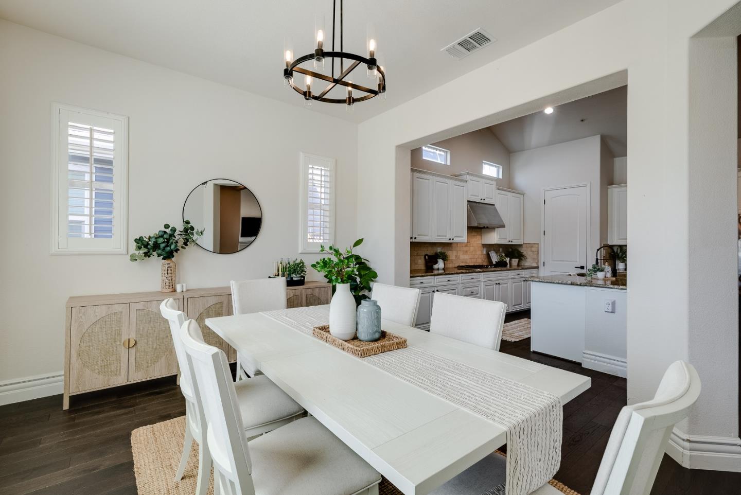 18402 McClellan CIR