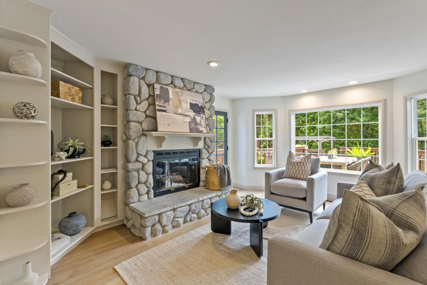 152 Oak Creek BLVD