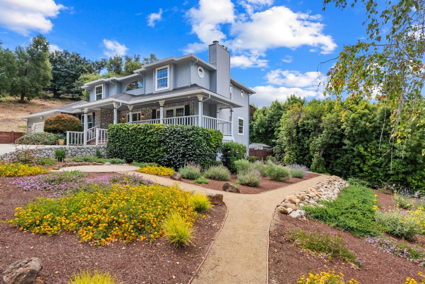 152 Oak Creek BLVD