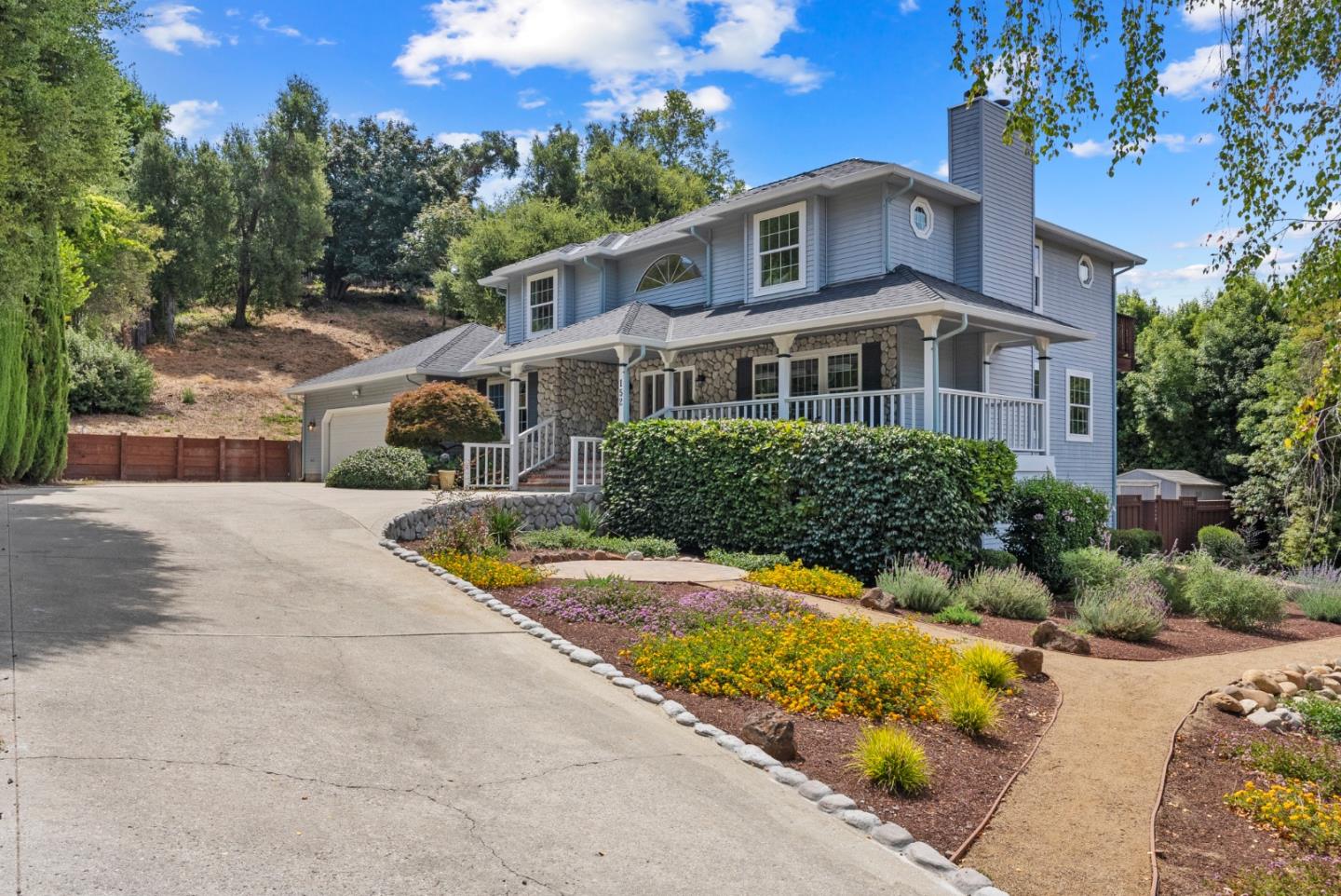 152 Oak Creek BLVD