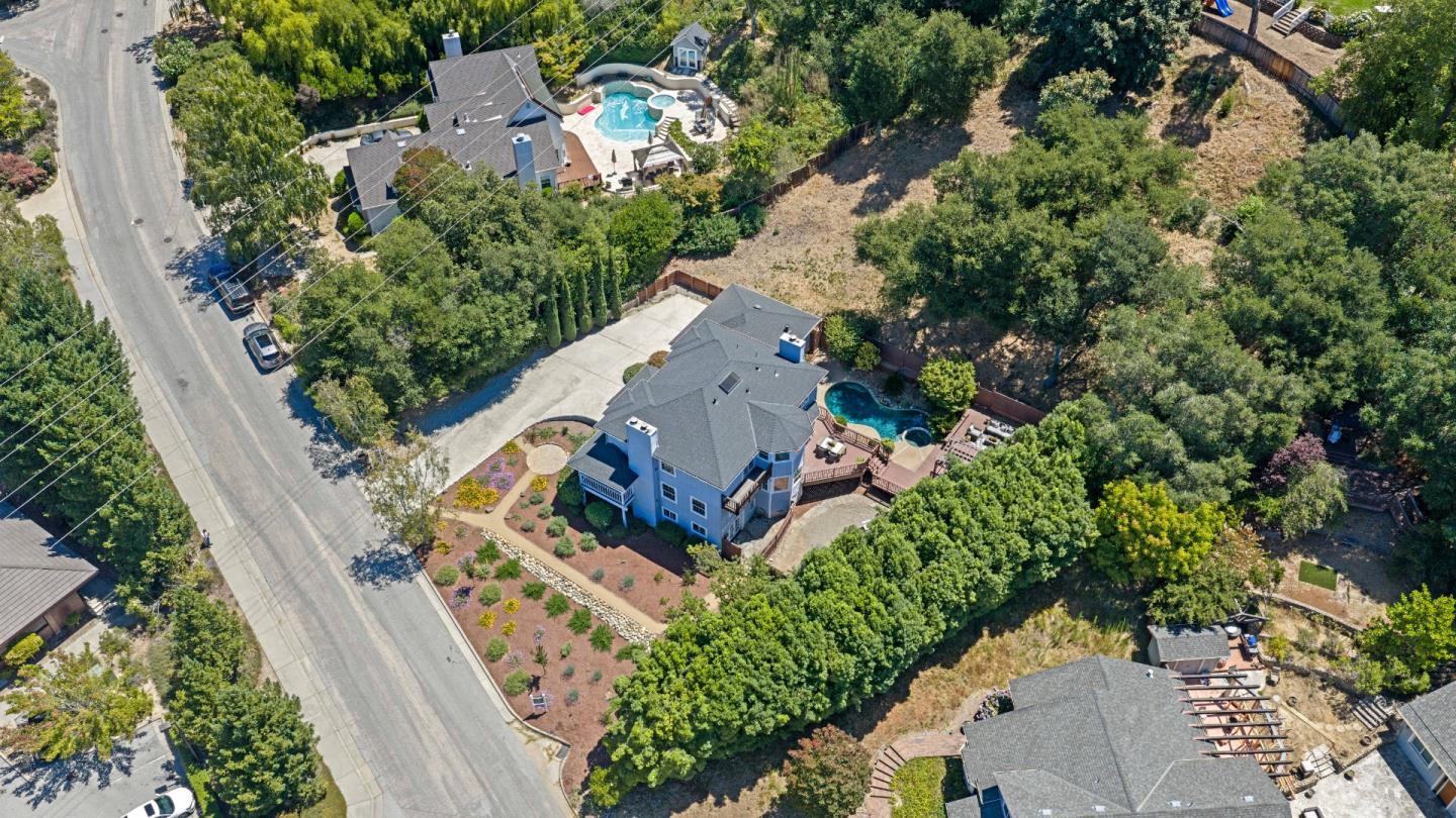 152 Oak Creek BLVD